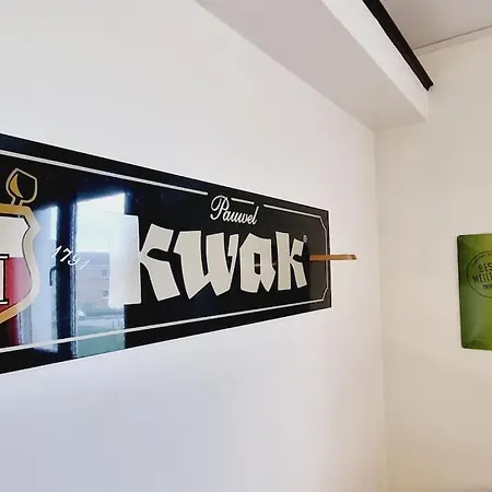 Διαμέρισμα *le Pani Pwoblem* & Centre